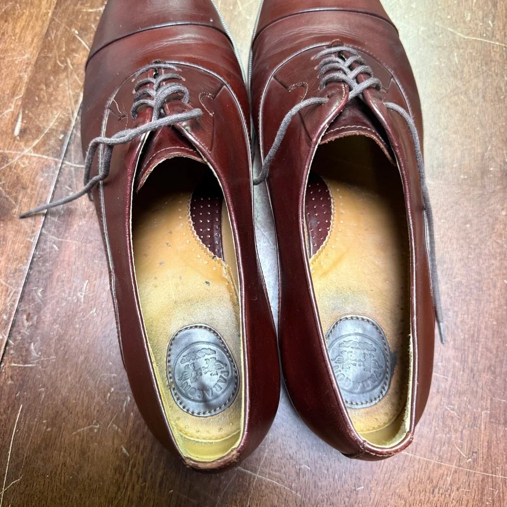 Paragon Oxford Shoes Mens 9.5 Burgundy Handcrafted Leather Cap Toe Dress Shoes